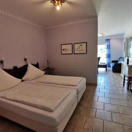 Weingut Amlinger&sohn *